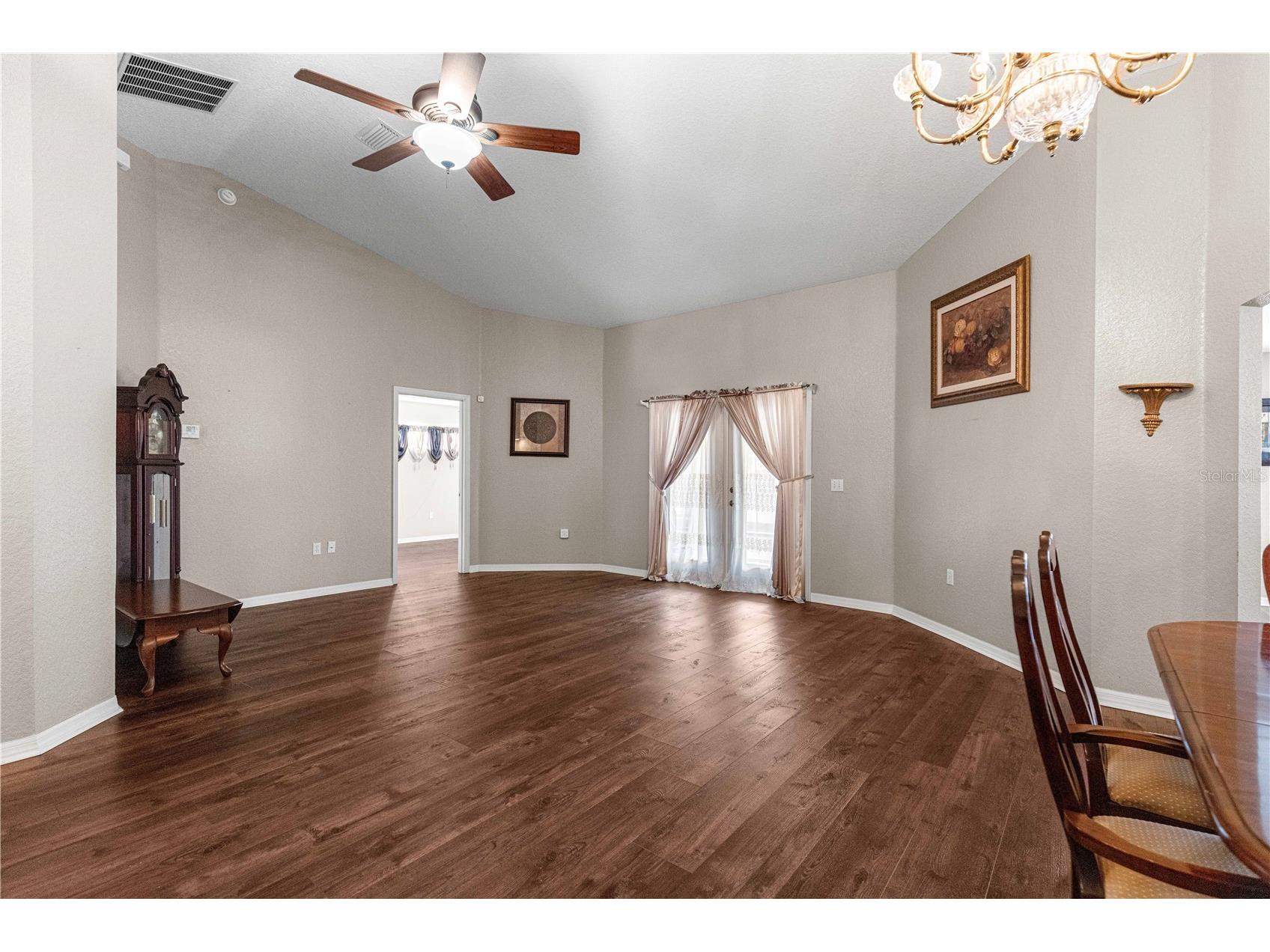 2644 NE 25th Street Ocala FL 34470 OM721925 image6
