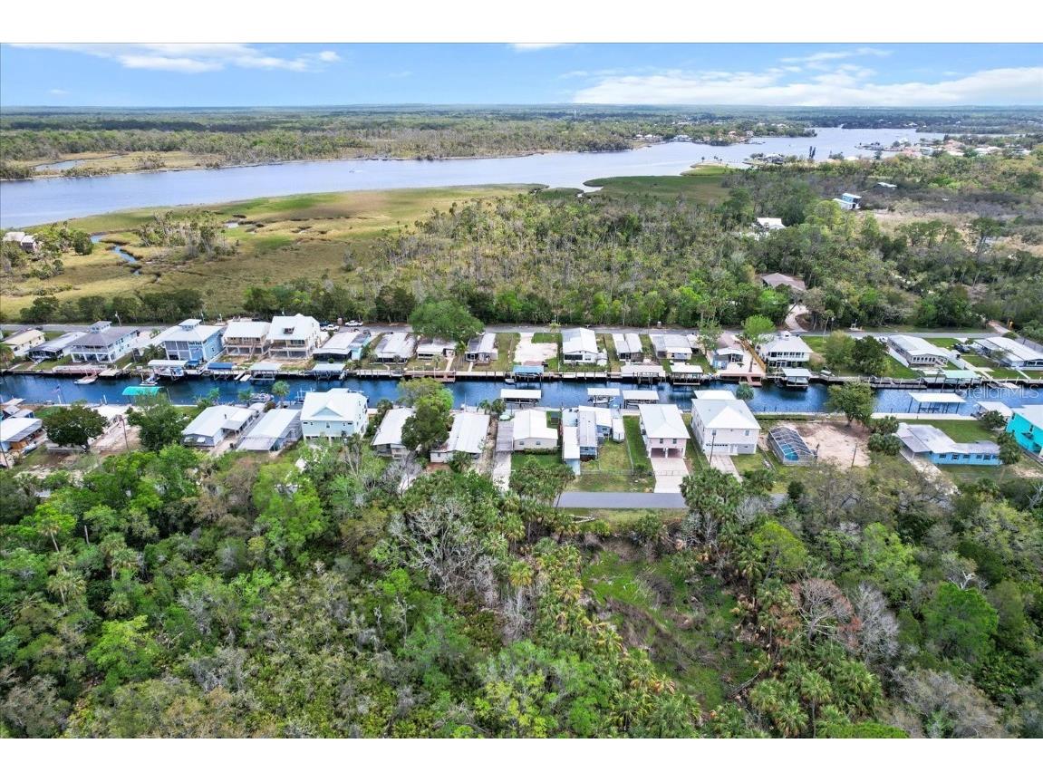 2645 N Seneca Point Crystal River FL 34429 W7874454 image1