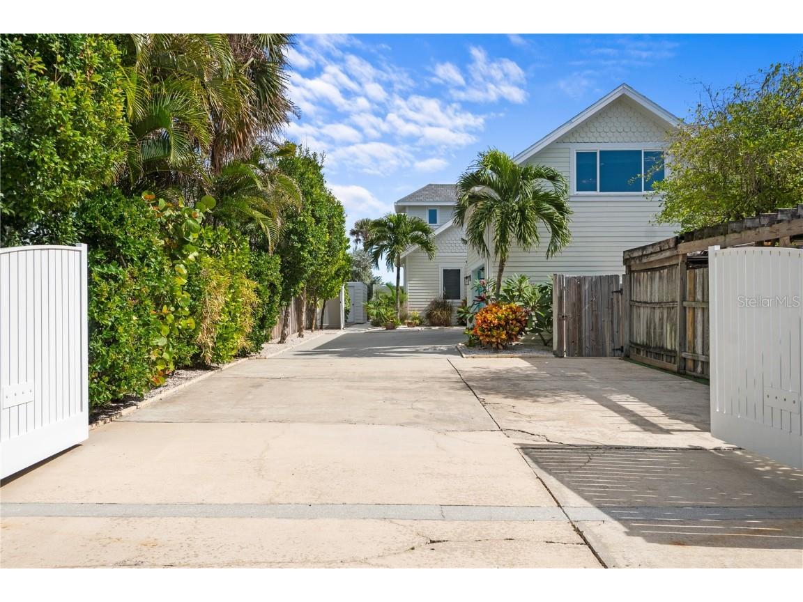 2645 S Atlantic Avenue Cocoa Beach FL 32931 O6358865 image2