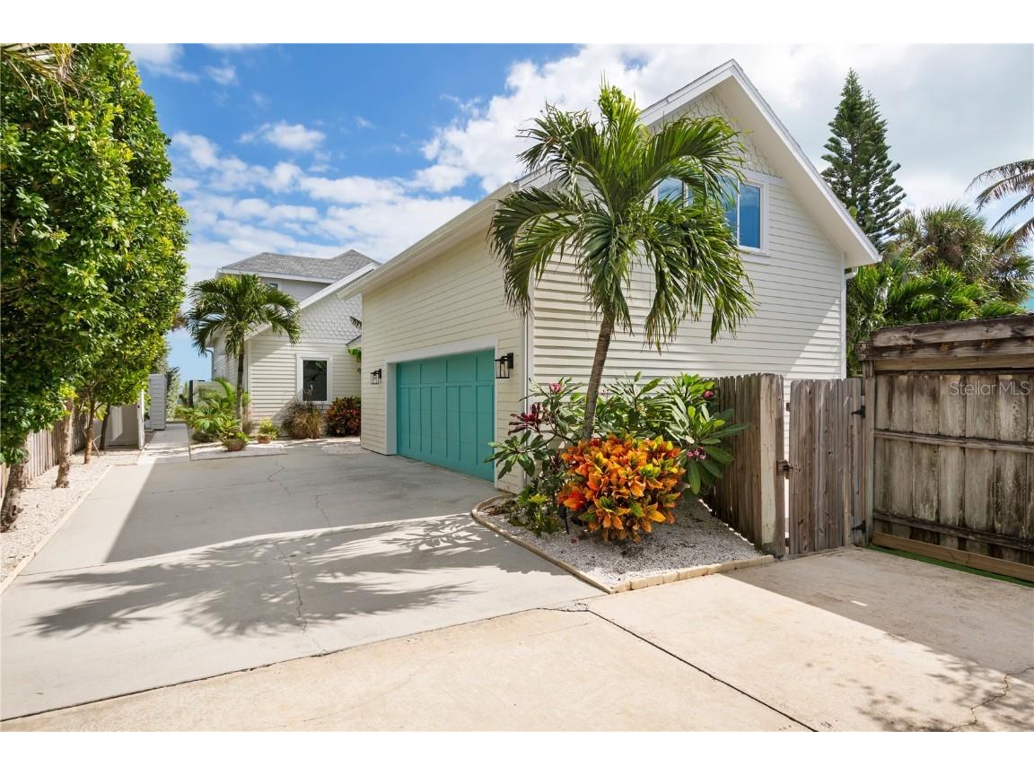 2645 S Atlantic Avenue Cocoa Beach FL 32931 O6358865 image3