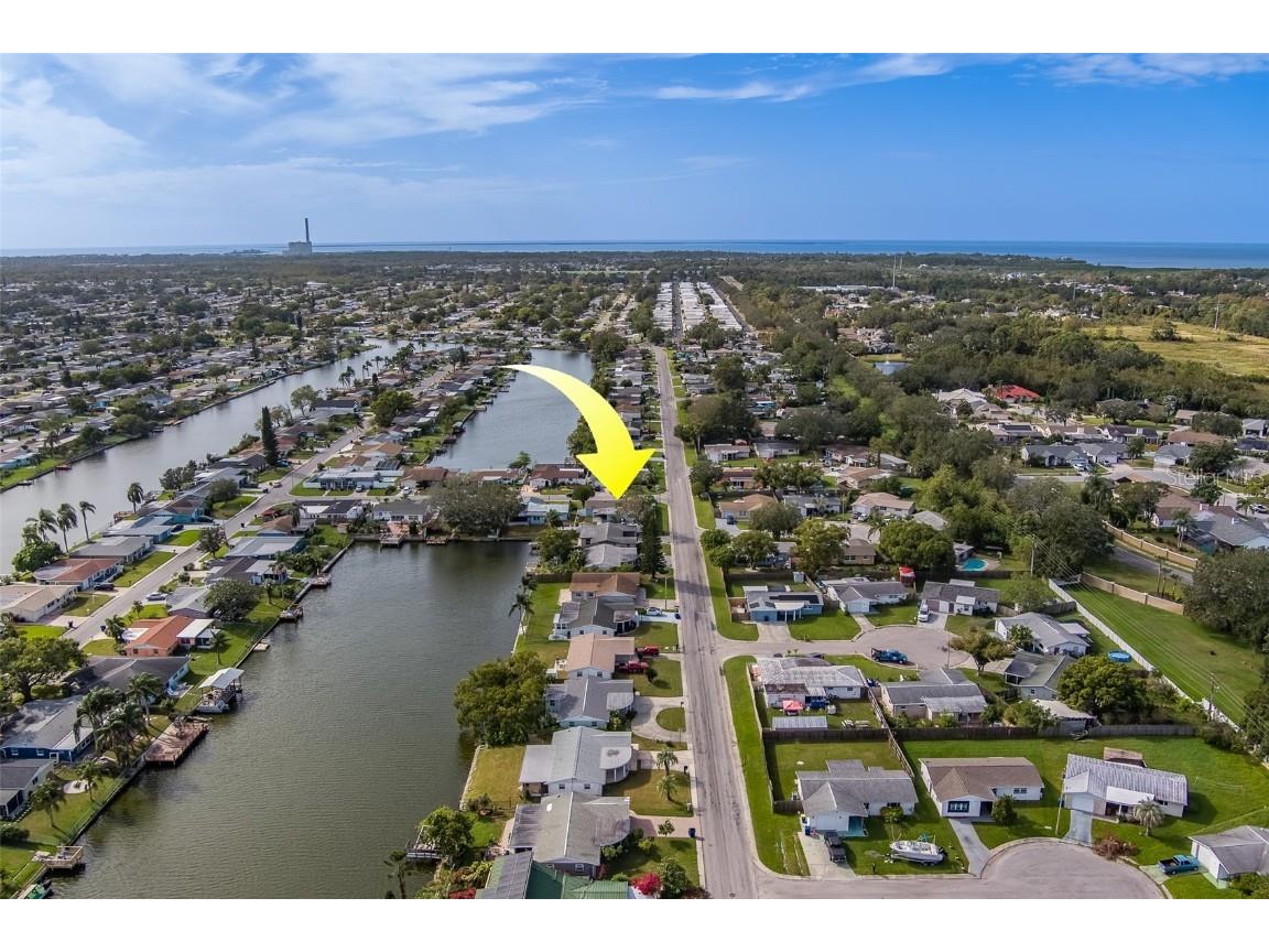 2646 Albion Street Holiday FL 34691 TB8446227 image3