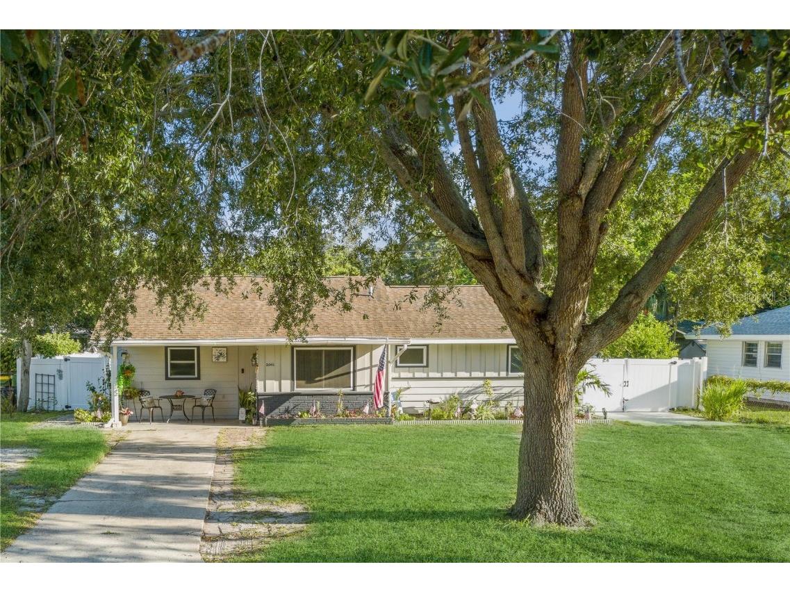 2646 Cheryle Lane Sarasota FL 34237 A4573752 image1