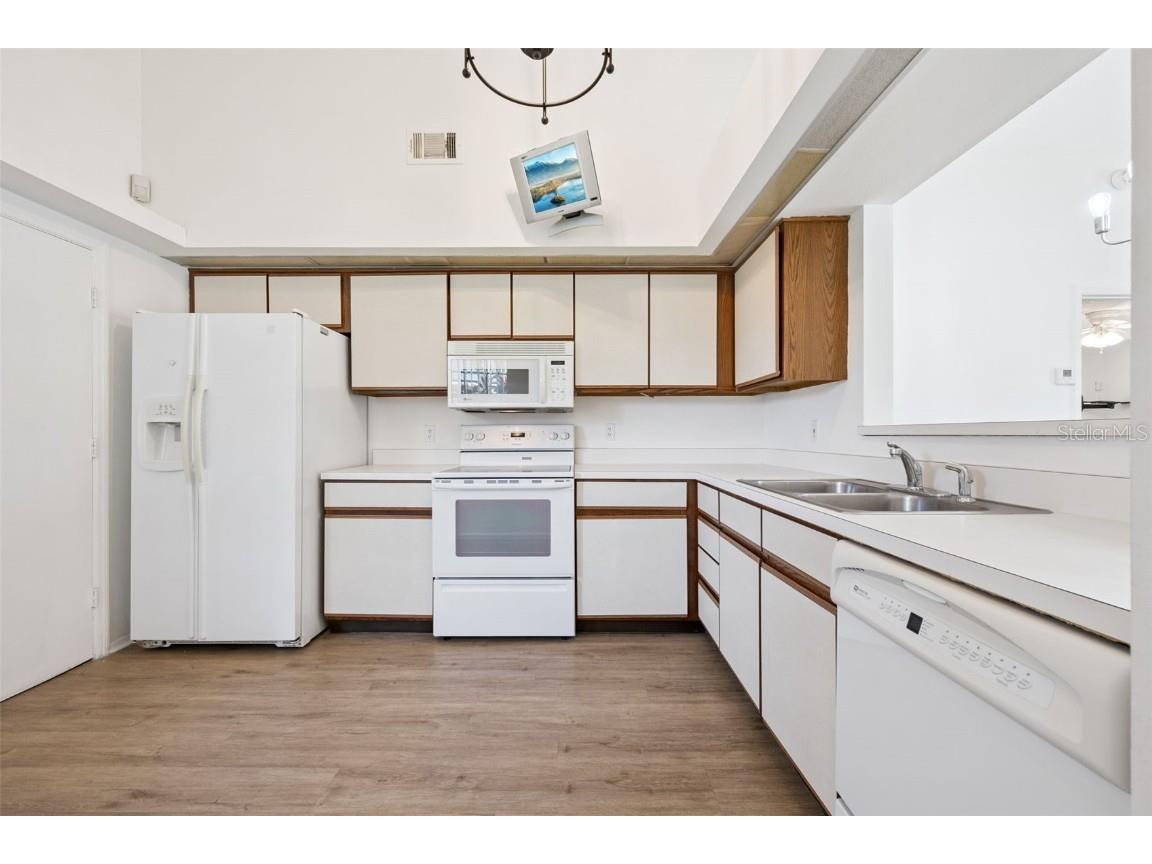 2647 Horseshoe Bay Drive Kissimmee FL 34741 O6334962 image5