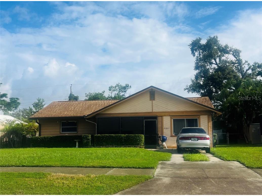 2647 Sydelle Street Sarasota FL 34237 A4663169 image1