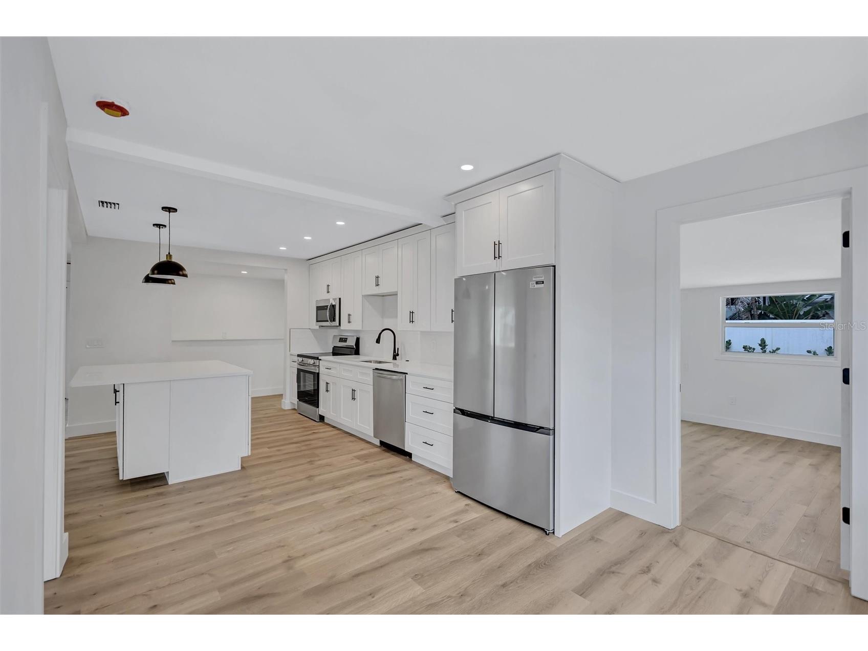 2647 Sydelle Street Sarasota FL 34237 A4695270 image20