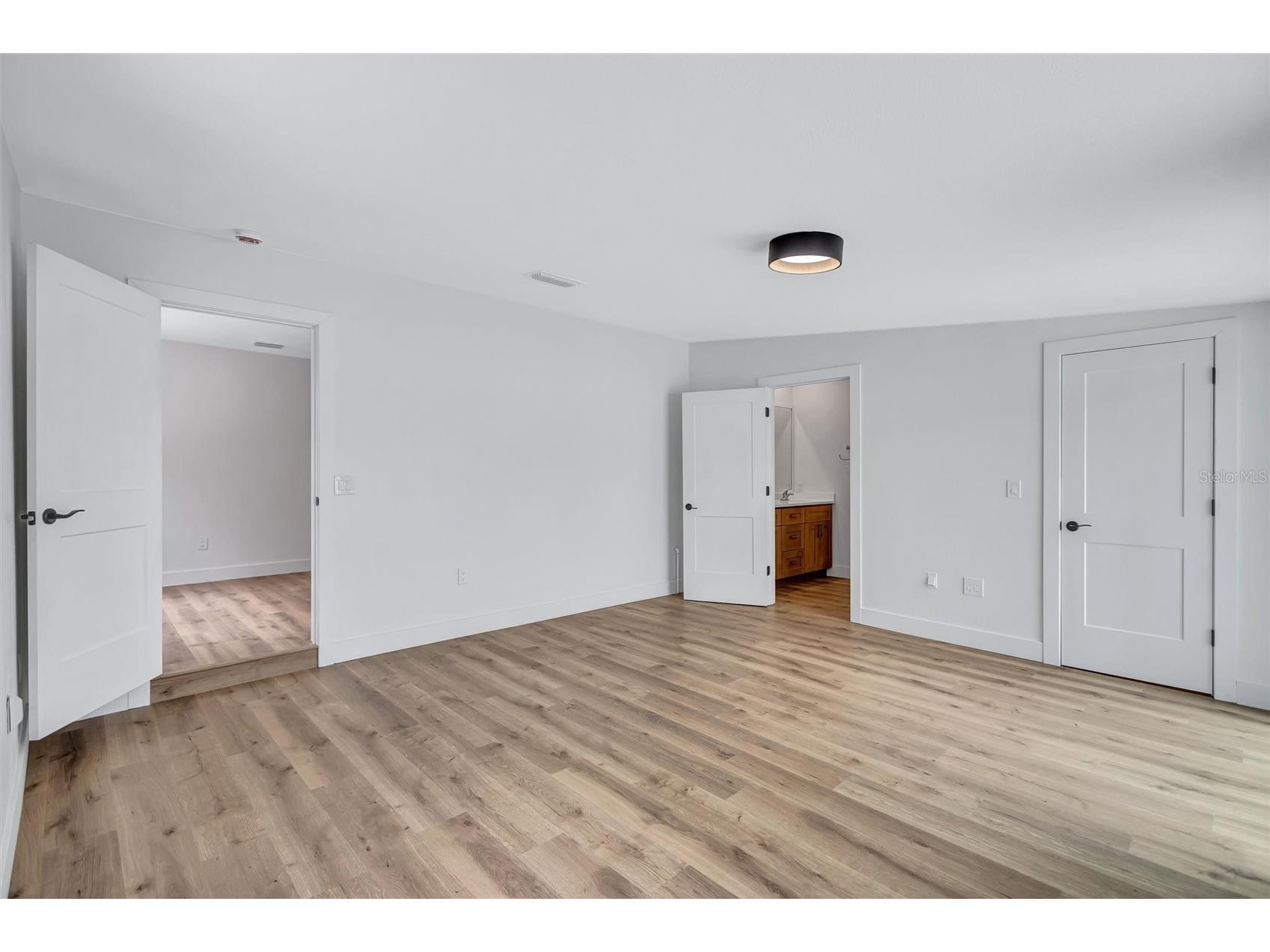 2647 Sydelle Street Sarasota FL 34237 A4695270 image22