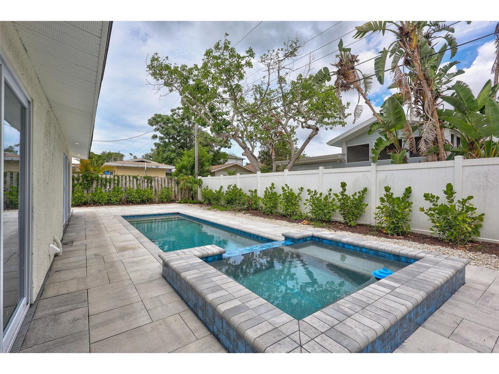 2647 Sydelle Street Sarasota FL 34237 A4695270 image36