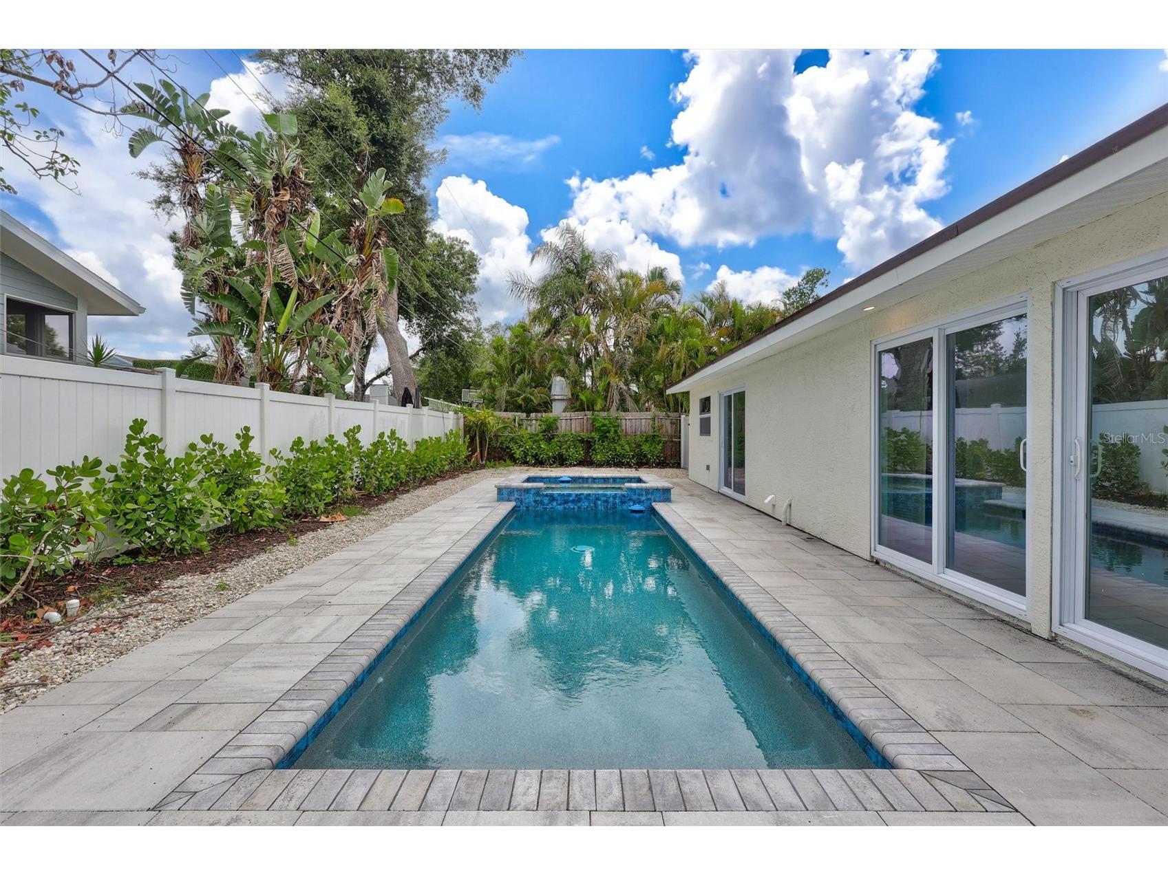 2647 Sydelle Street Sarasota FL 34237 A4695270 image40
