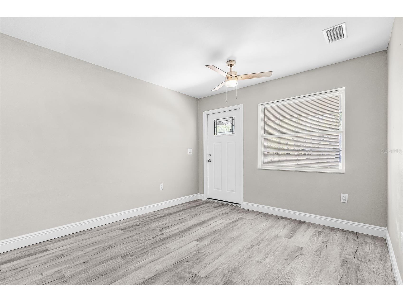 2648 Michigan Avenue Fort Myers FL 33916 C7526303 image18