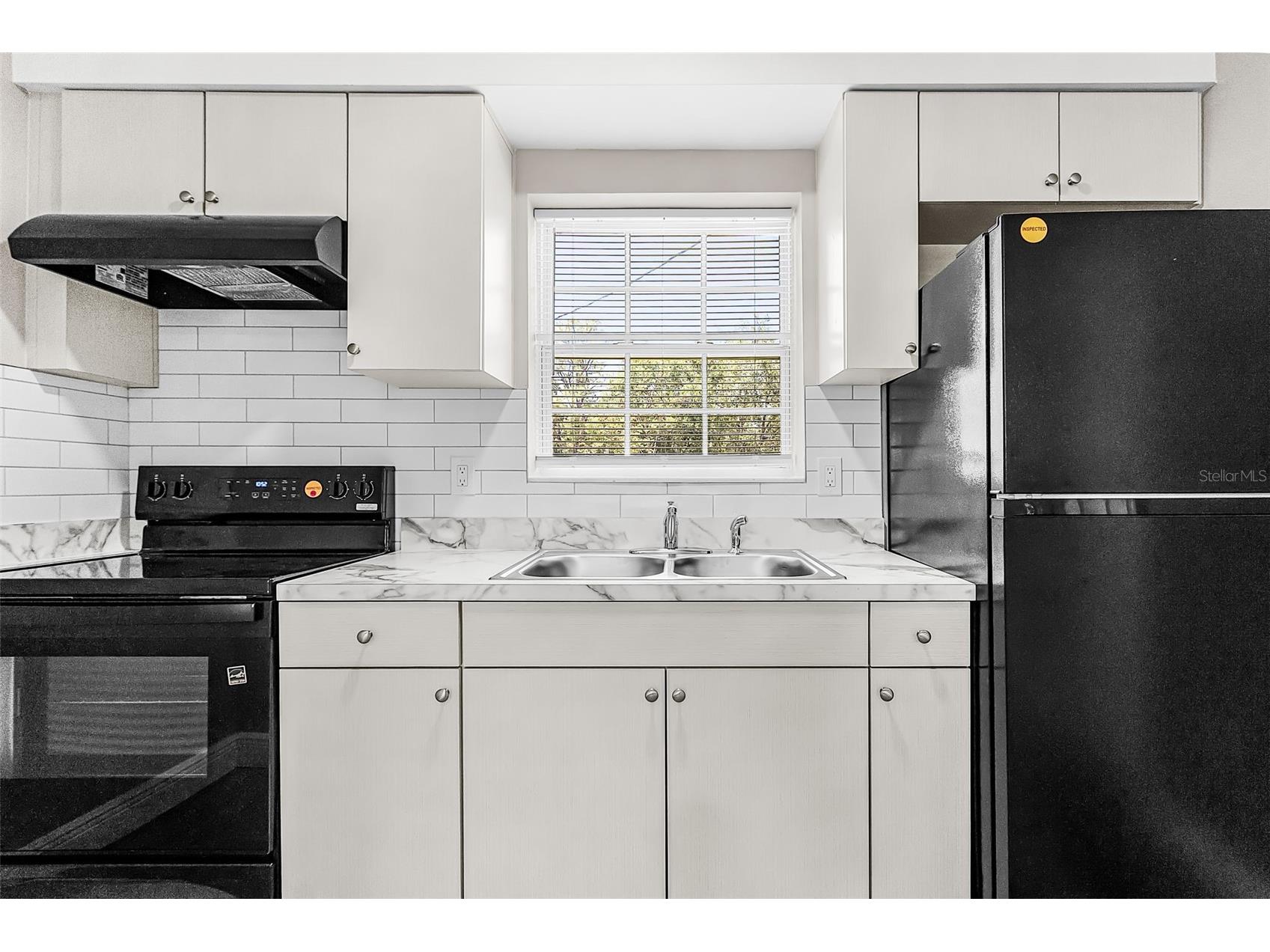 2648 Michigan Avenue Fort Myers FL 33916 C7526303 image22