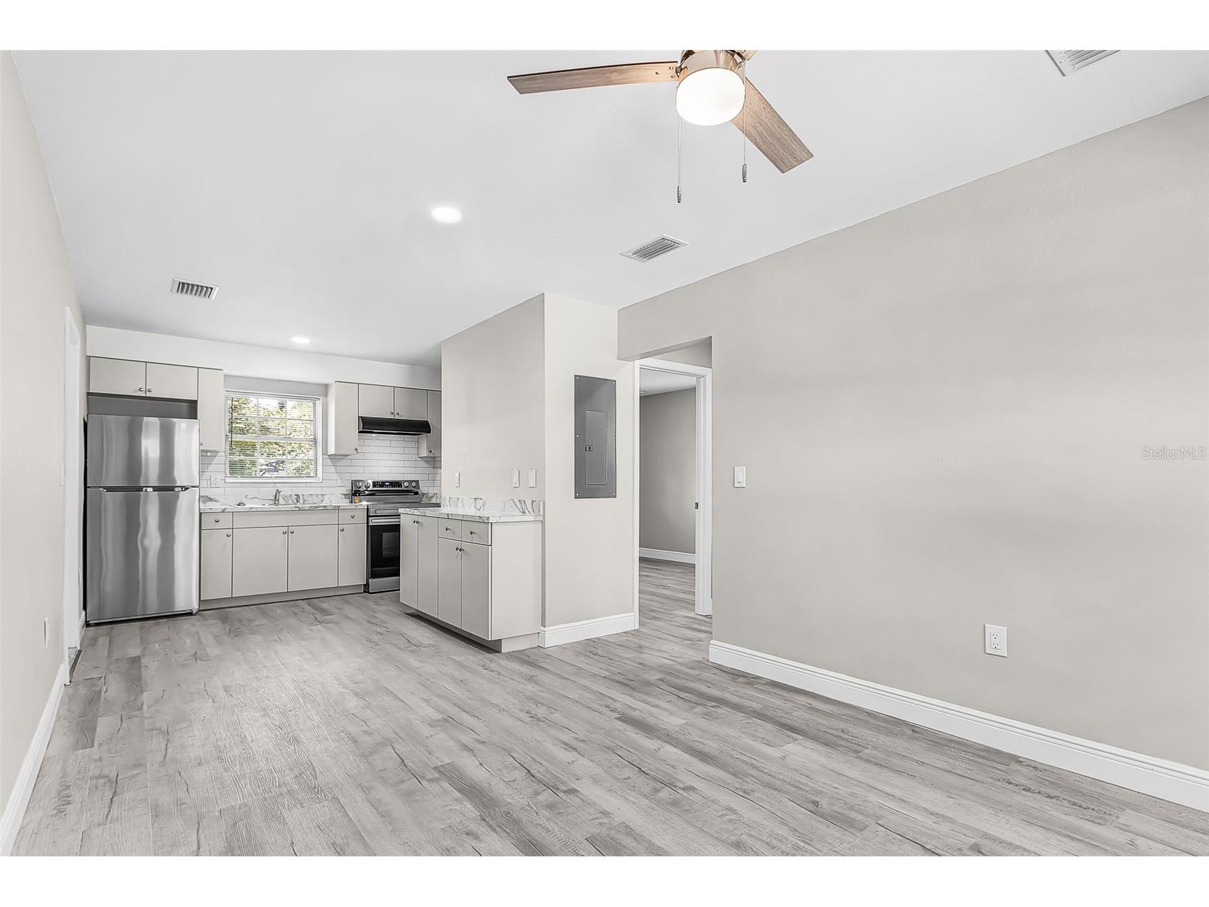 2648 Michigan Avenue Fort Myers FL 33916 C7526303 image8
