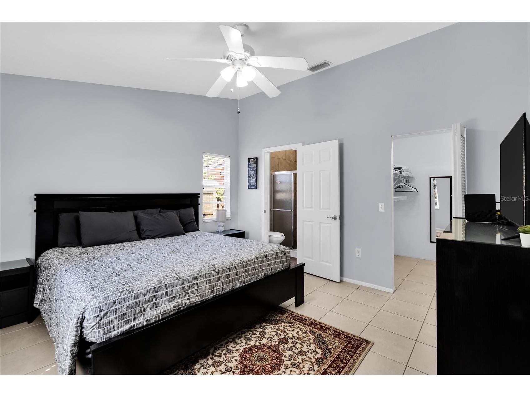 2648 Nassau Street Sarasota FL 34231 A4684827 image12