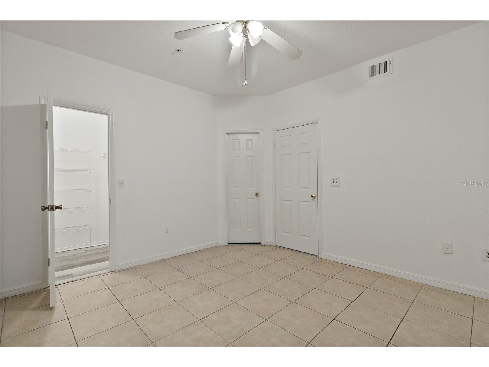 2648 Robert Trent Jones Drive #223 Orlando FL 32835 O6421597 image14