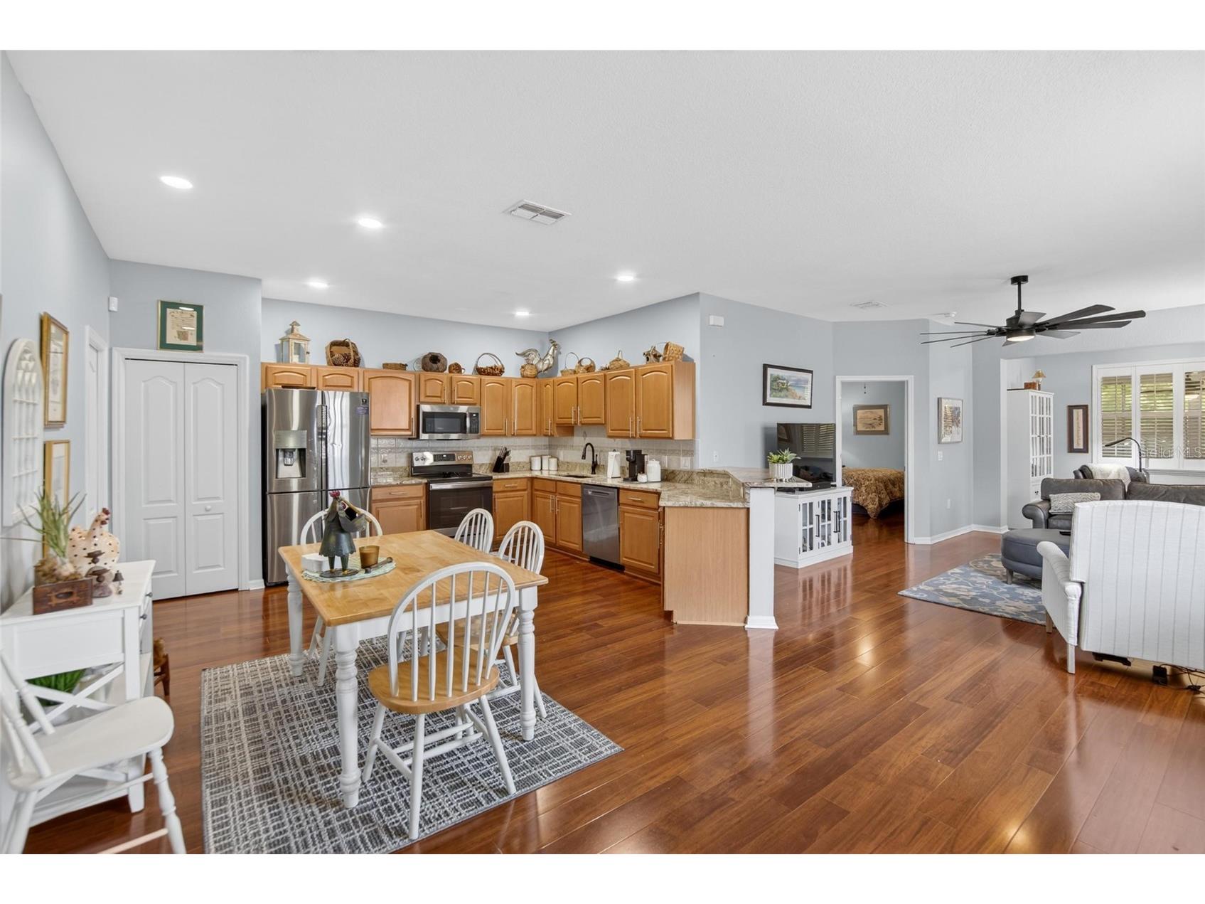 2649 Eagle Greens Drive #2649 Plant City FL 33566 TB8501854 image16