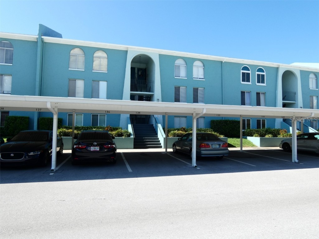 265 114th Avenue N #4 Saint Petersburg FL 33716 U8206403 image1