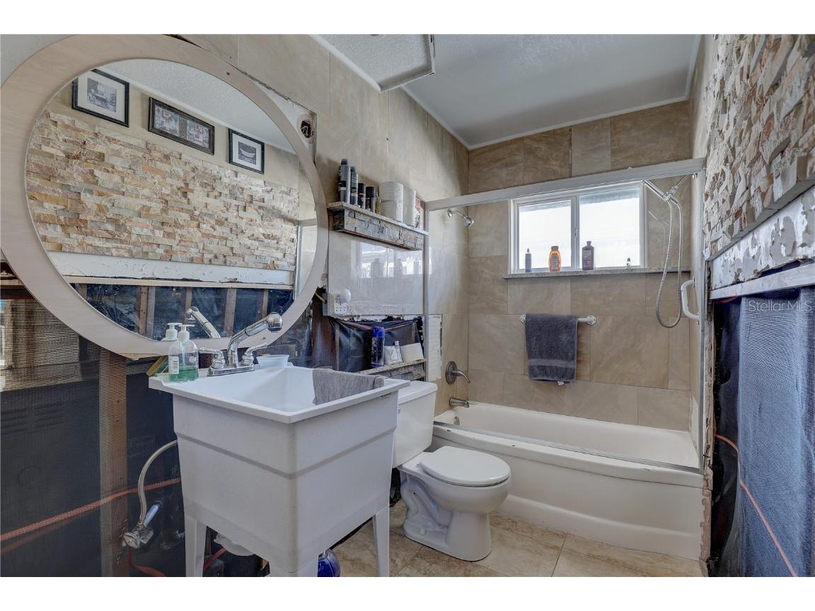 265 115th Avenue Treasure Island FL 33706 TB8386220 image23