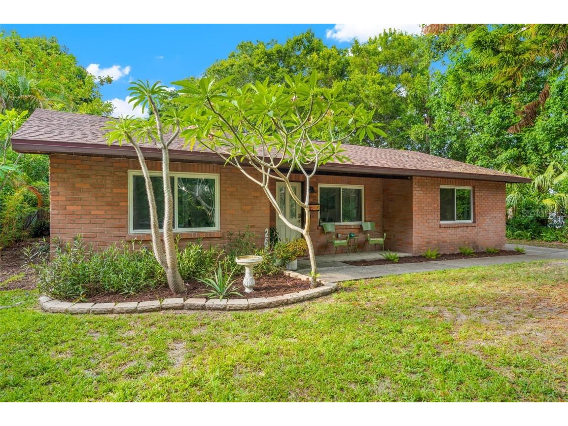 265 24th Avenue SE Saint Petersburg FL 33705 U8204206 image1