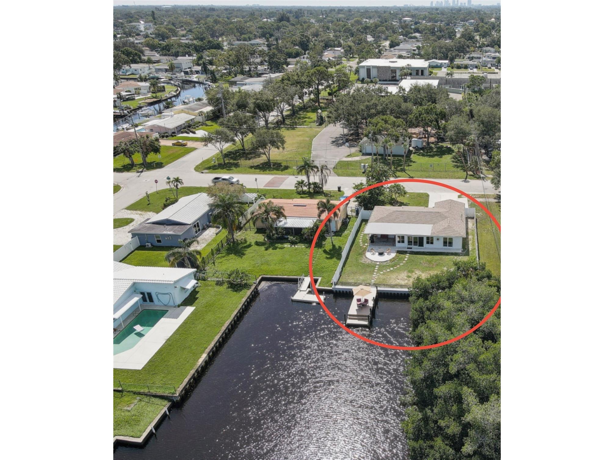 265 96th Avenue N Saint Petersburg FL 33702 - BAY AND GULF TB8431396 image1