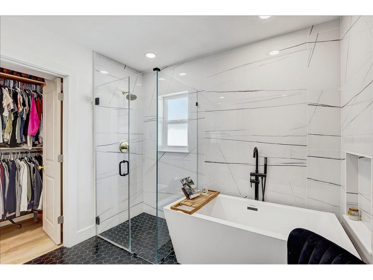 265 96th Avenue N Saint Petersburg FL 33702 - BAY AND GULF TB8431396 image23
