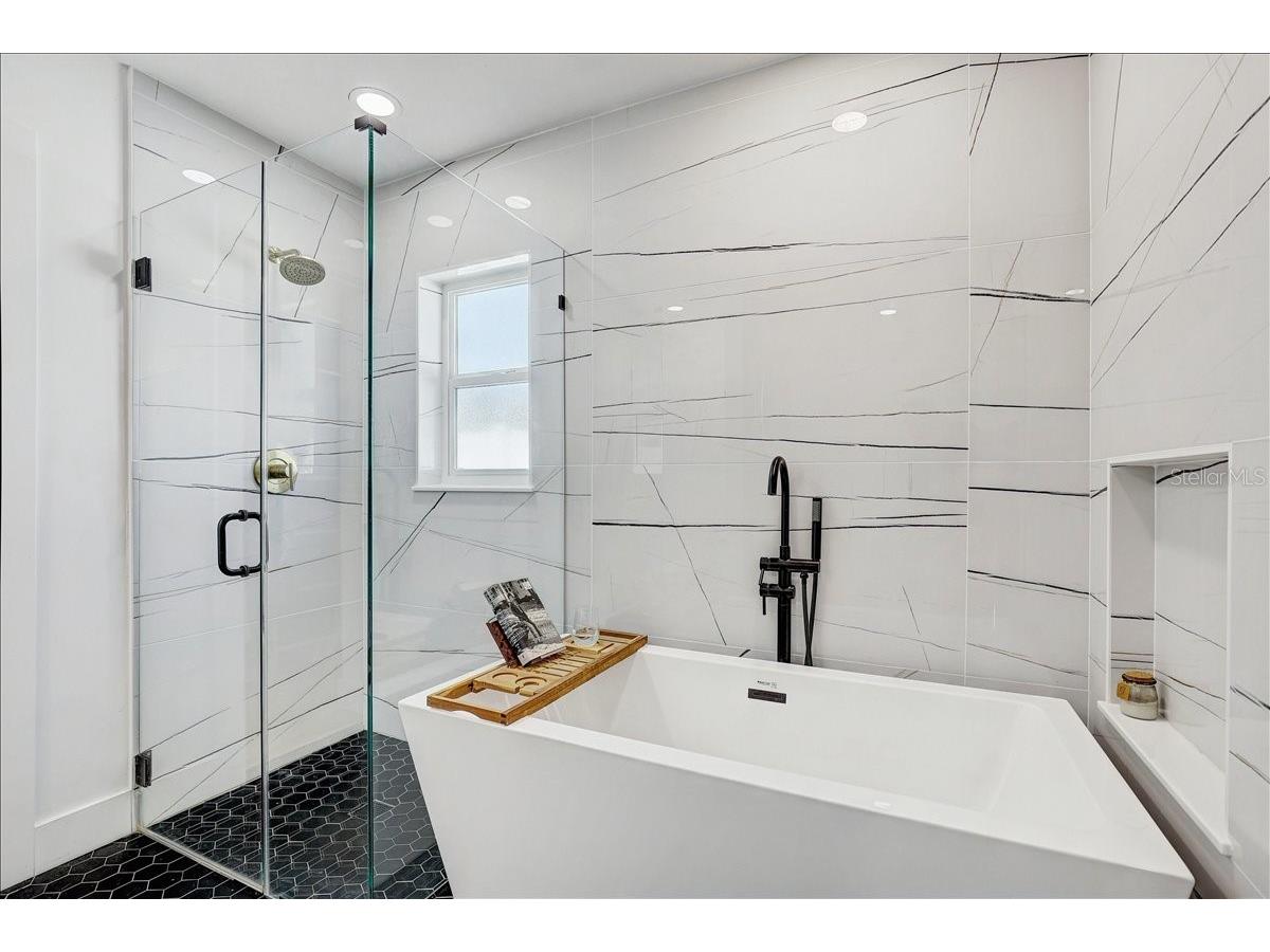 265 96th Avenue N Saint Petersburg FL 33702 - BAY AND GULF TB8431396 image24