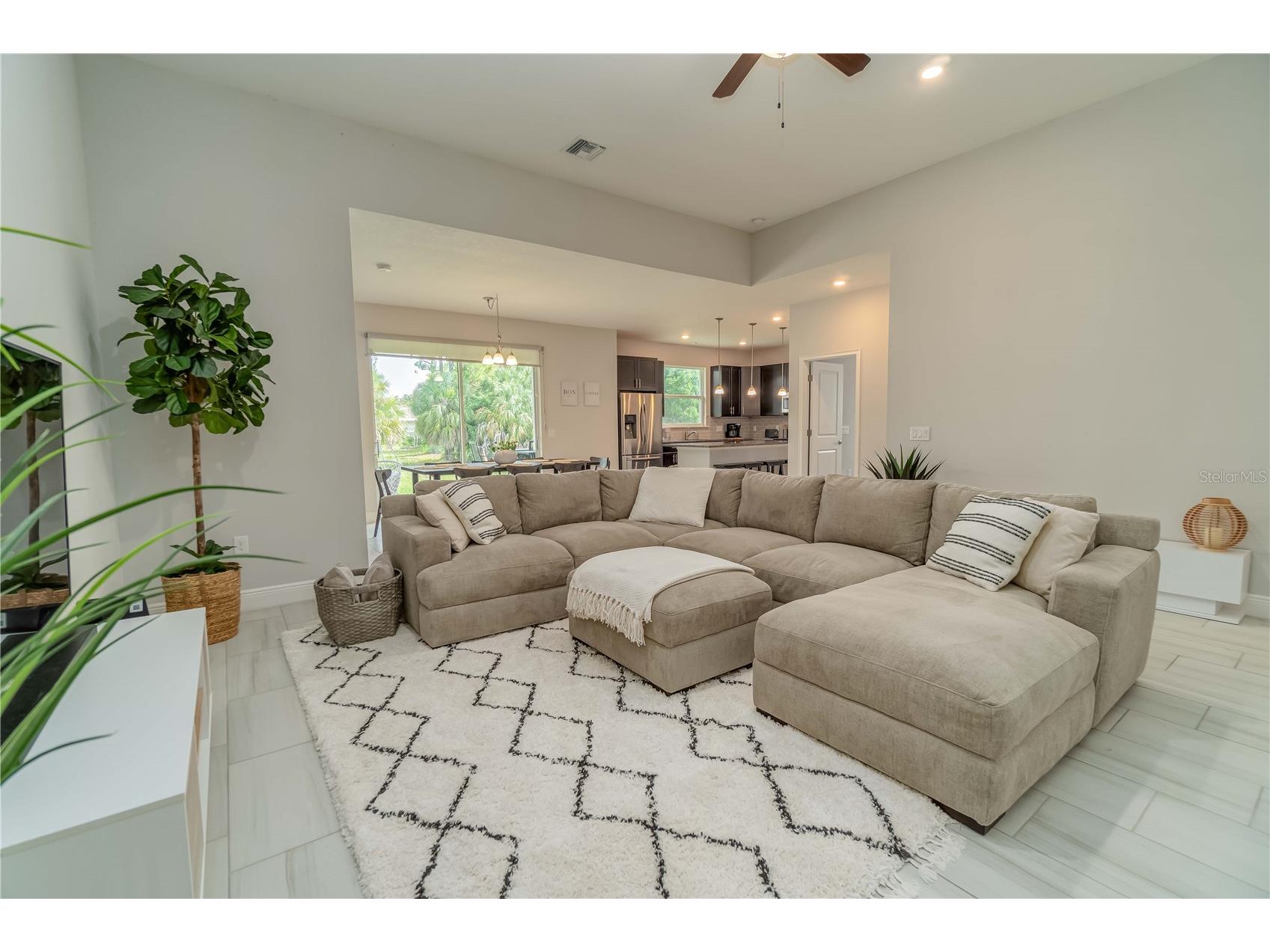 265 Annapolis Lane Rotonda West FL 33947 A4694461 image10