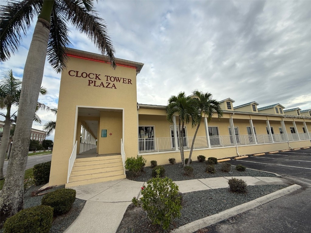 265 E Marion Avenue #113 Punta Gorda FL 33950 C7515362 image1