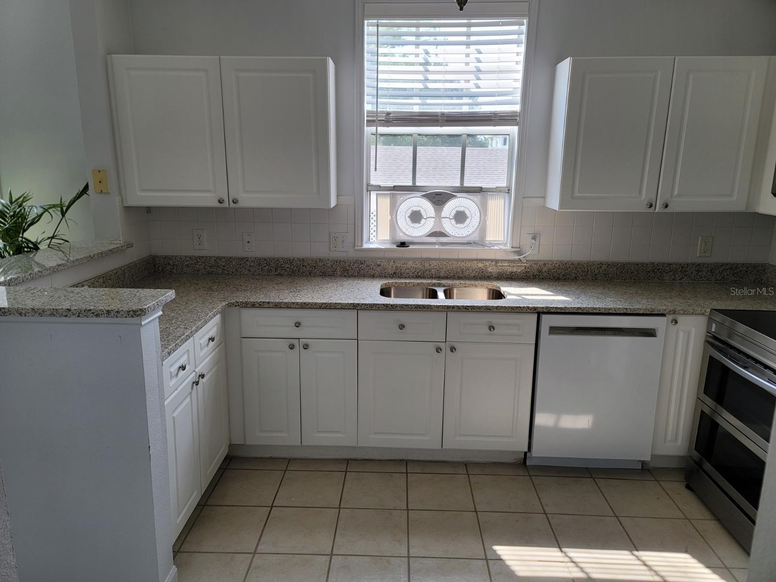 265 Goldenrain Drive #265 Celebration FL 34747 O6413390 image3