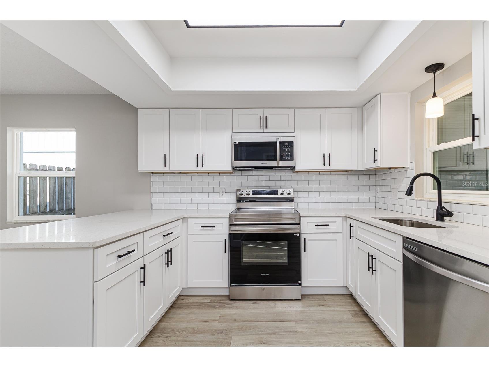 265 Lake Thomas Drive Winter Haven FL 33880 - LAKE THOMAS L4959685 image2