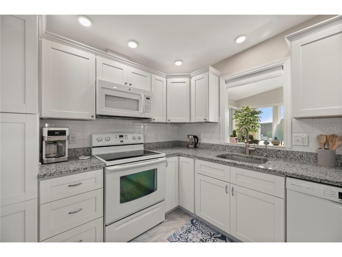 265 Mariner Drive North Port FL 34287 C7516078 image9