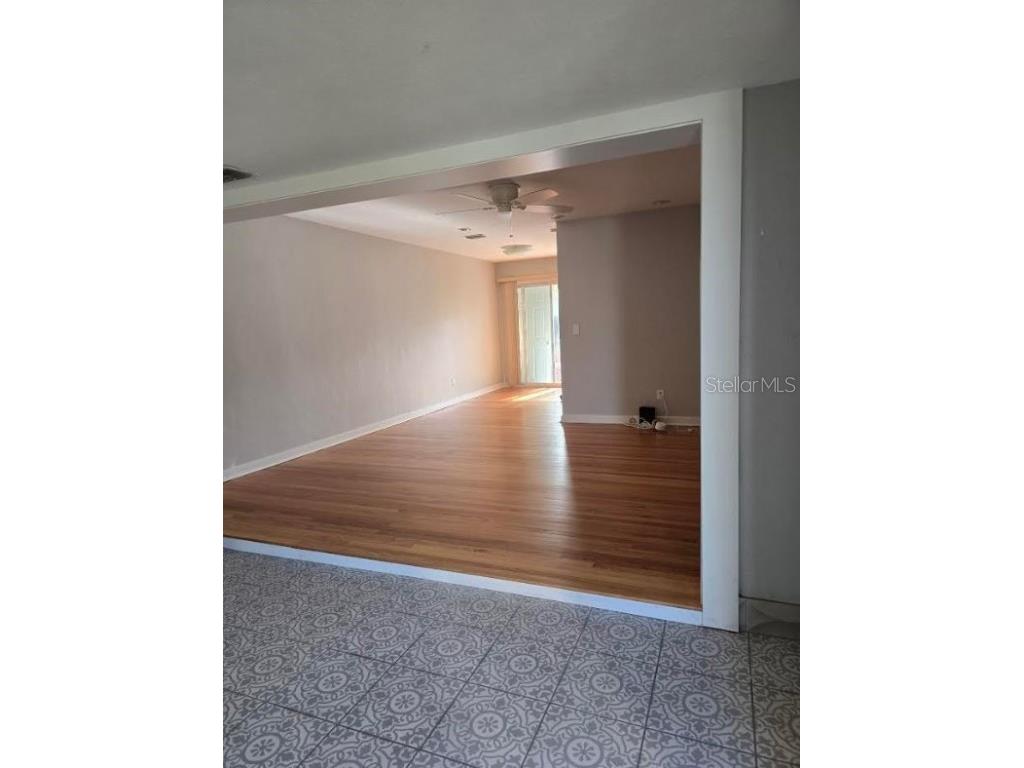 265 Mateo Way NE Saint Petersburg FL 33704 TB8462424 image2