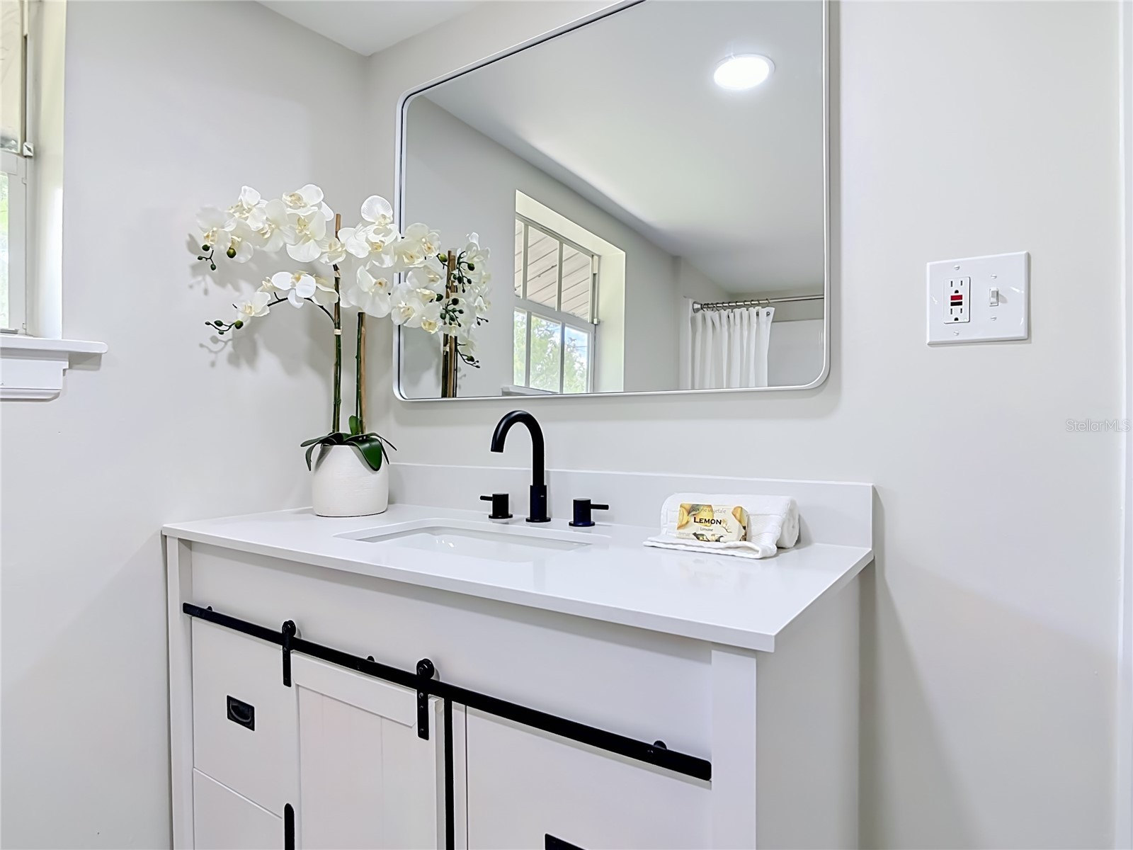 265 Newcomb Street New Smyrna Beach FL 32168 V4948232 image27