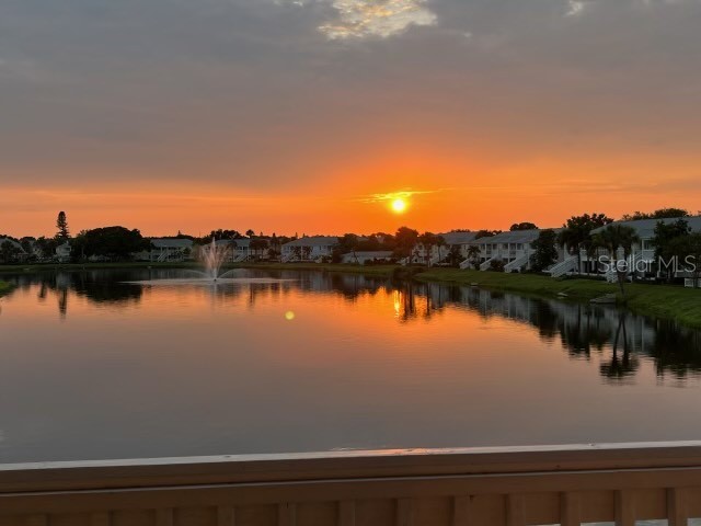 265 Seahorse Drive SE #D Saint Petersburg FL 33705 U8225363 image1