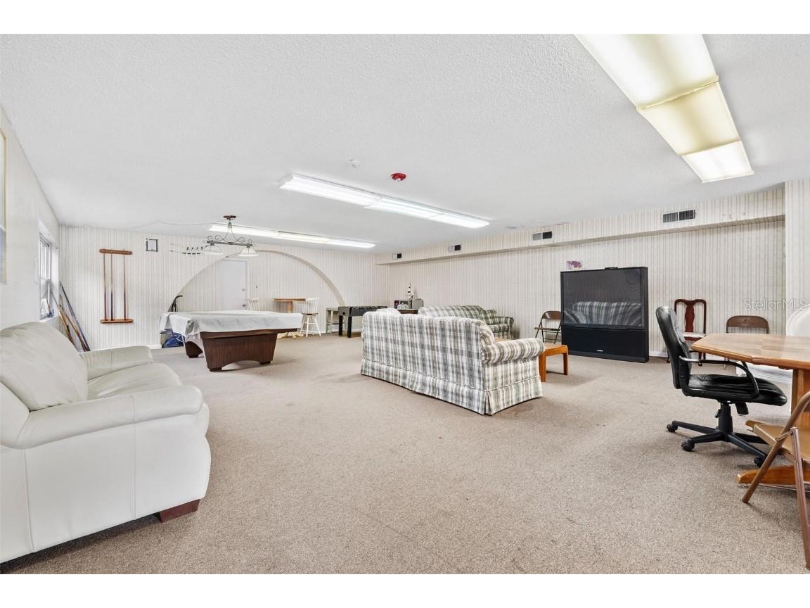 265 SW Lincoln Circle N #2102 Saint Petersburg FL 33703 TB8420112 image18