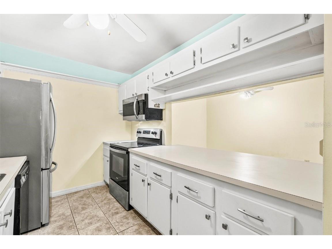 265 SW Lincoln Circle N #2102 Saint Petersburg FL 33703 TB8420112 image9