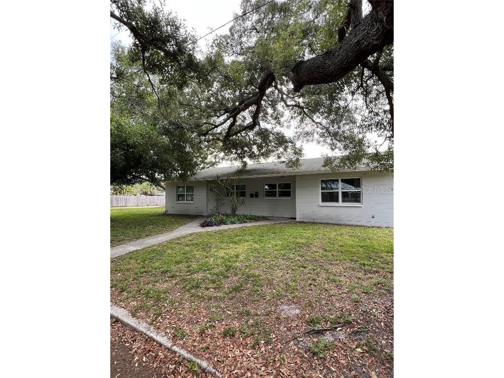 2650 15th Street N Saint Petersburg FL 33704 TB8452462 image1