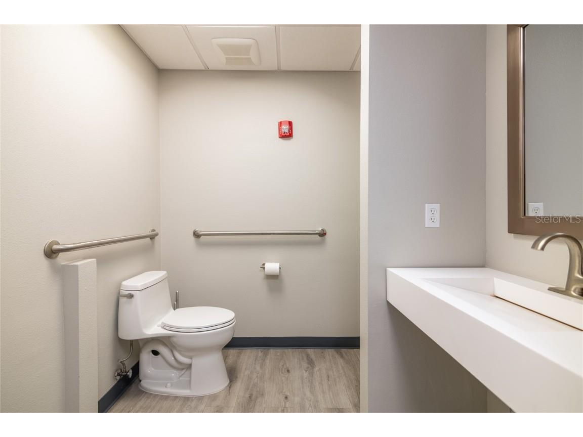 2650 Bahia Vista Street #302 Sarasota FL 34239 TB8454751 image17