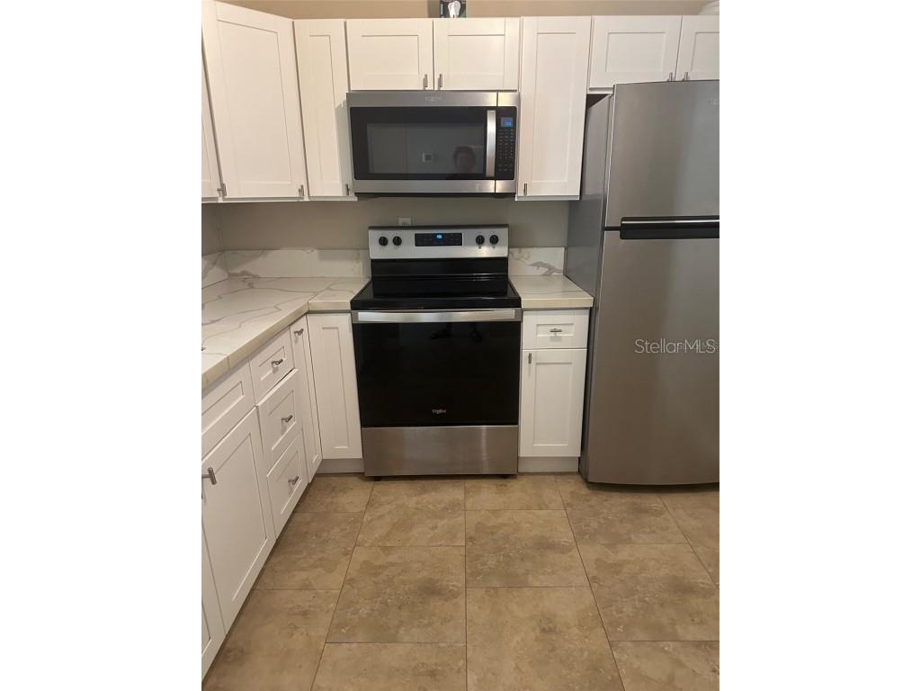 2650 Coconut Bay Lane #521 Sarasota FL 34237 A4672688 image14