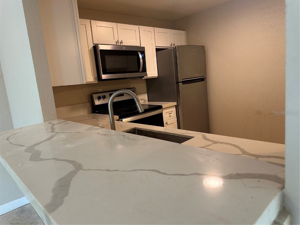 2650 Coconut Bay Lane #521 Sarasota FL 34237 A4672688 image15