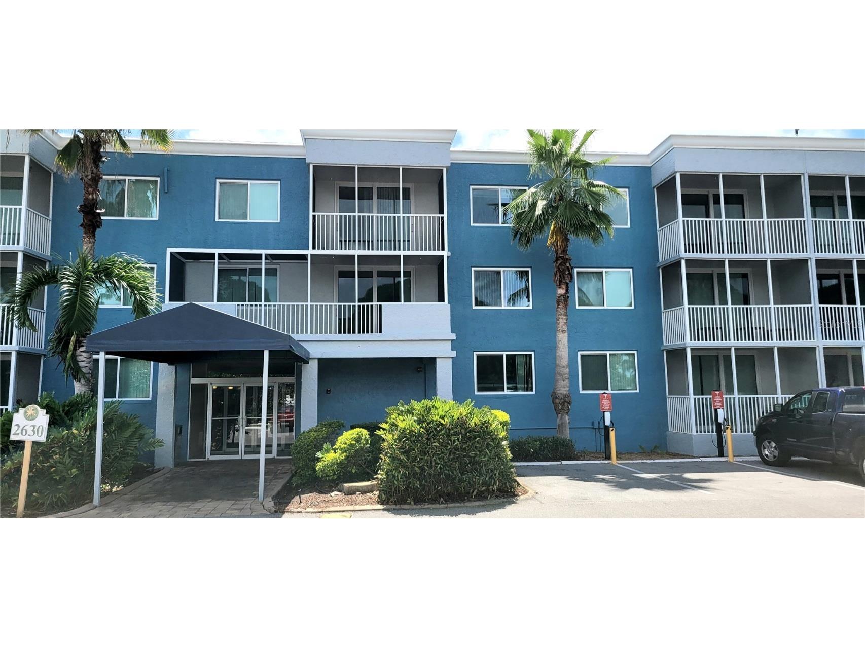 2650 Coconut Bay Ln 3a #531 Sarasota FL 34237 A4584118 image1