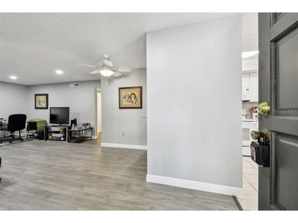 2650 Countryside Boulevard #C309 Clearwater FL 33761 TB8335951 image4