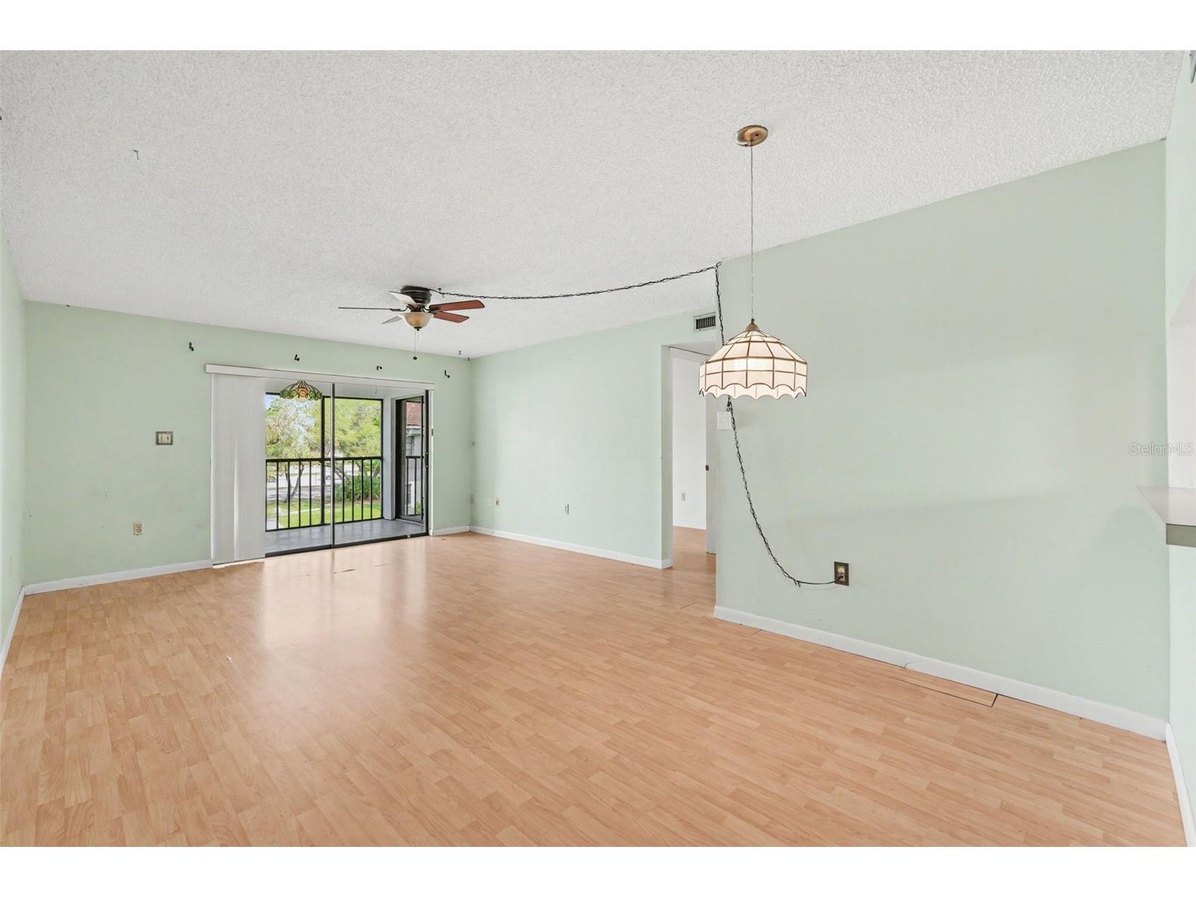 2650 Countryside Boulevard #E 204 Clearwater FL 33761 TB8490132 image3
