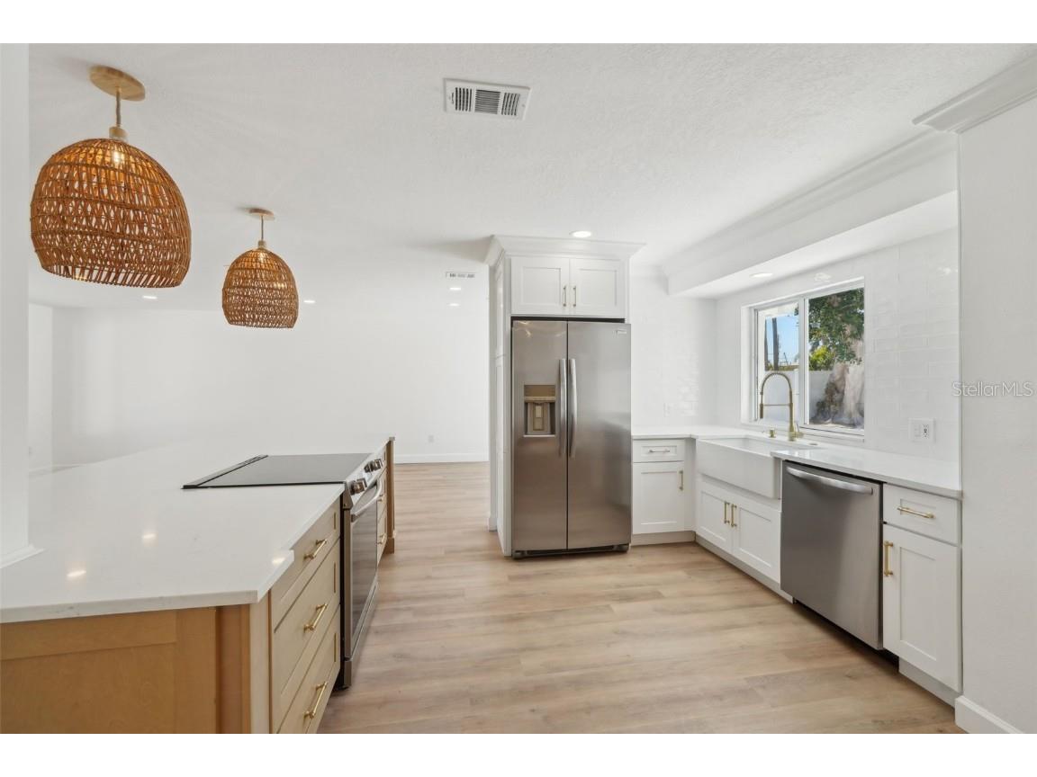 2650 E Vina Del Mar Boulevard Saint Pete Beach FL 33706 TB8364350 image14