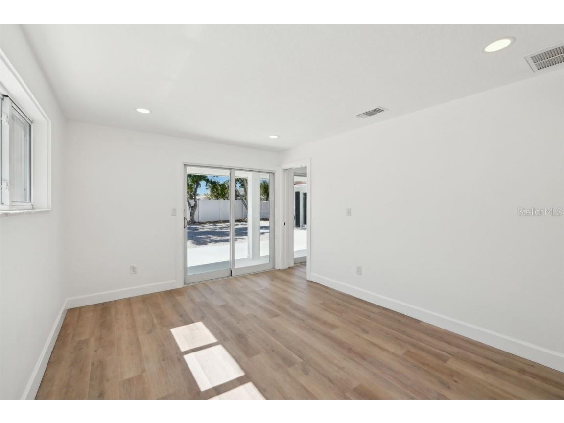 2650 E Vina Del Mar Boulevard Saint Pete Beach FL 33706 TB8364350 image19