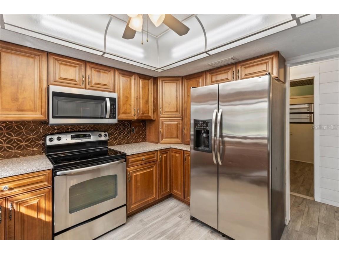 2650 Glenwood Avenue New Smyrna Beach FL 32168 V4946543 image16