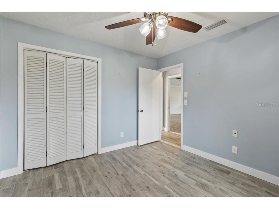 2650 Glenwood Avenue New Smyrna Beach FL 32168 V4946543 image30