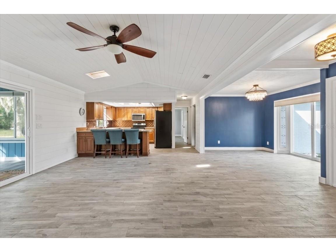 2650 Glenwood Avenue New Smyrna Beach FL 32168 V4946543 image4