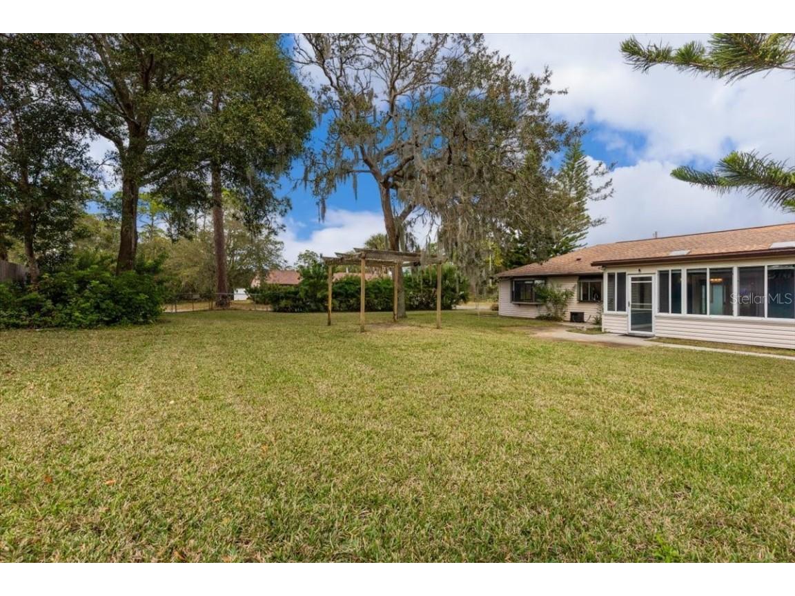 2650 Glenwood Avenue New Smyrna Beach FL 32168 V4946543 image41