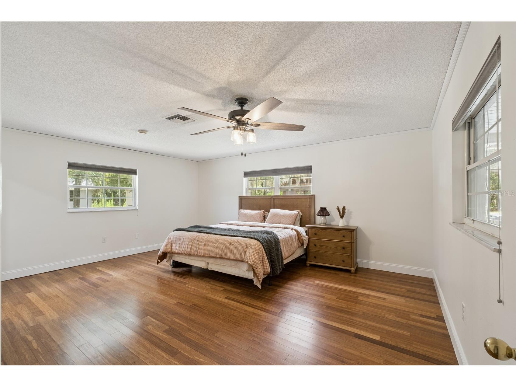 2650 Harry Avenue Orange City FL 32763 V4950182 image8