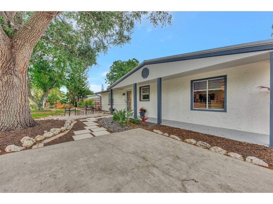 2650 Hyde Park Street, Sarasota, FL, 34239 MLS A4606717 Edina Realty