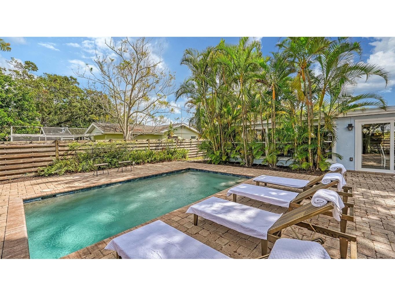 2650 Leafy Lane Sarasota FL 34239 A4551084 image1